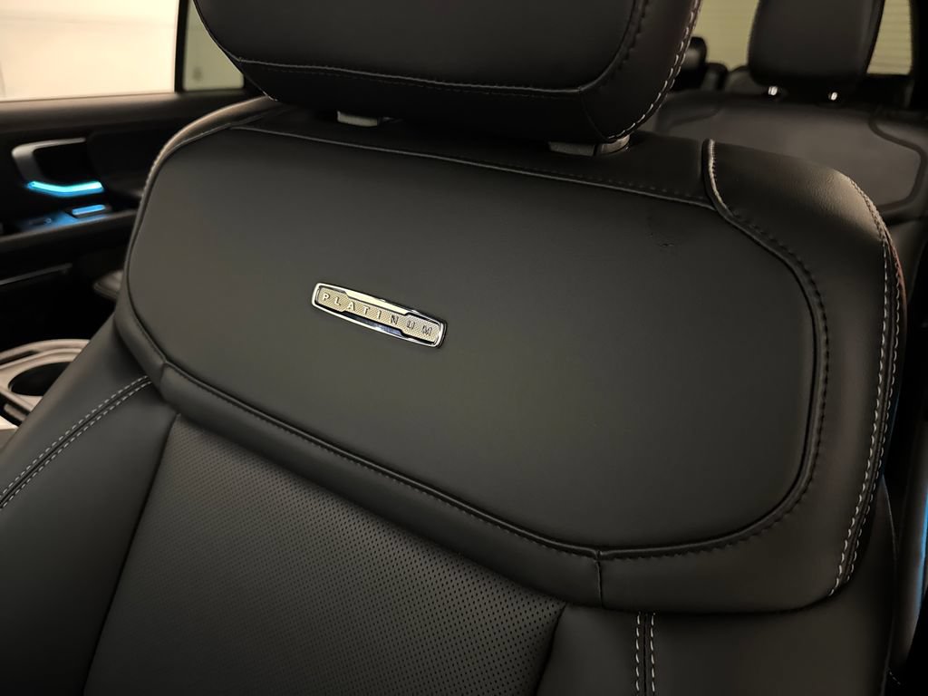 New 2027 Ford Expedition Platinum RWD image 25