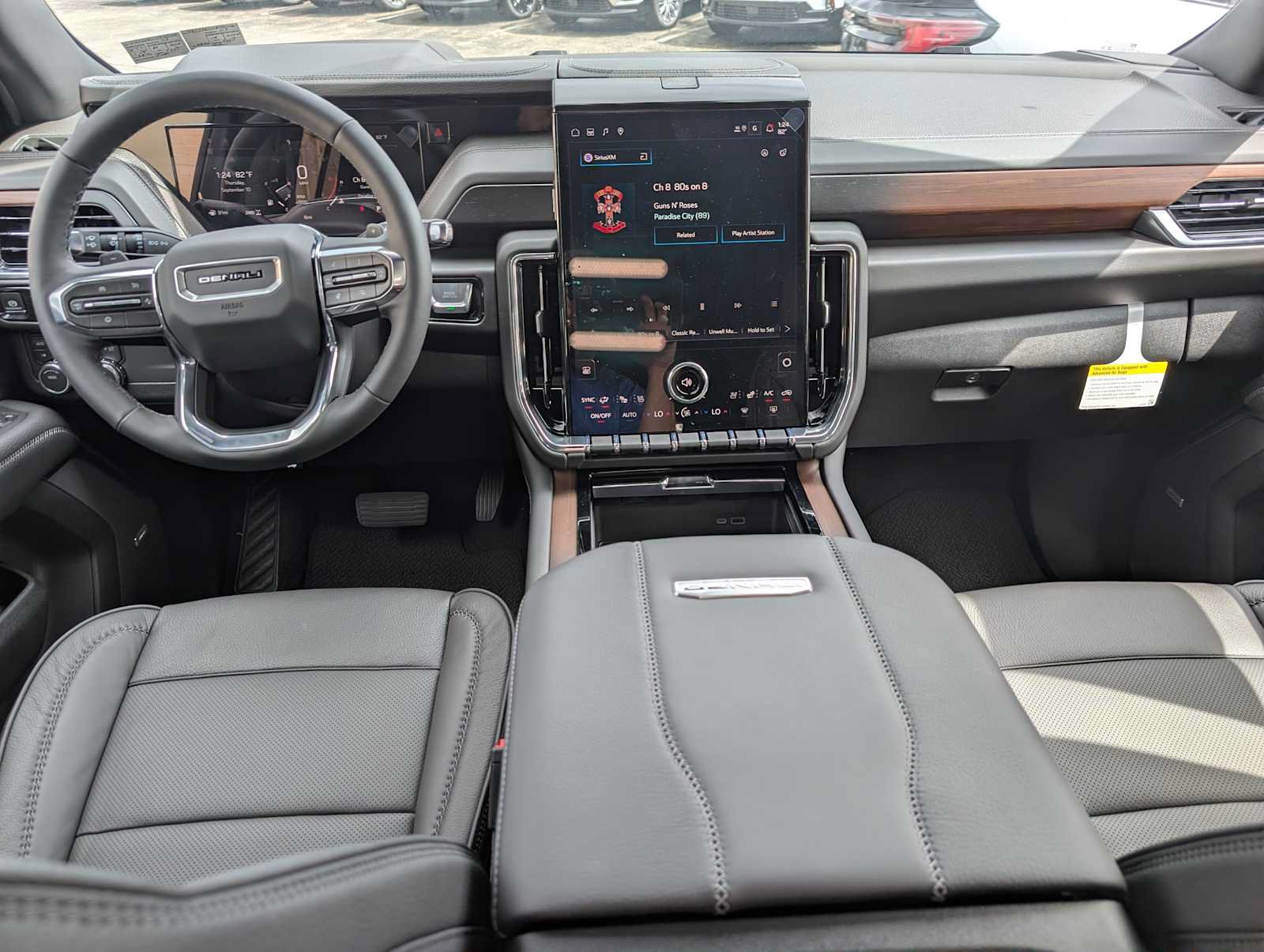 New 2026 GMC Yukon Denali AWD/4WD image 13