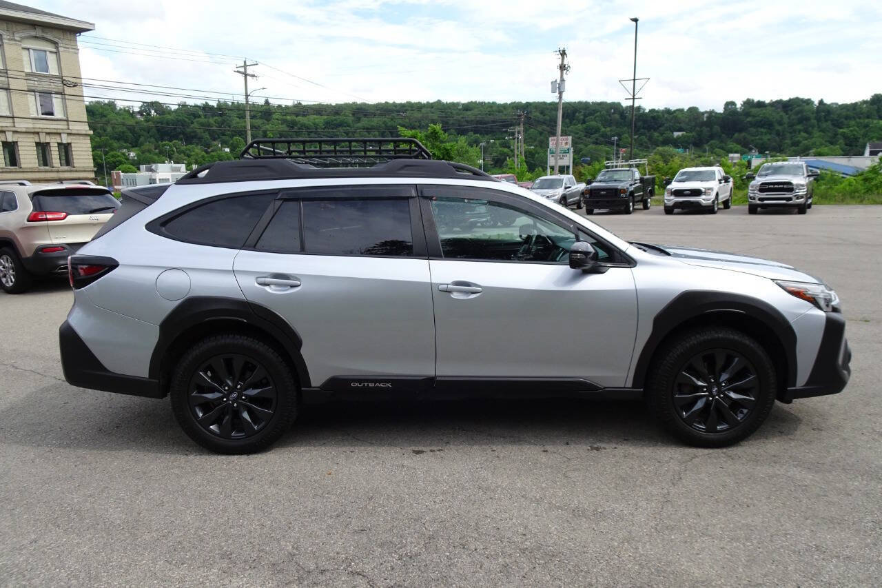 Used 2023 Subaru Outback Onyx Edition AWD/4WD image 5