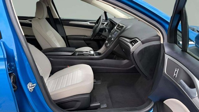 Used 2020 Ford Fusion S image 21