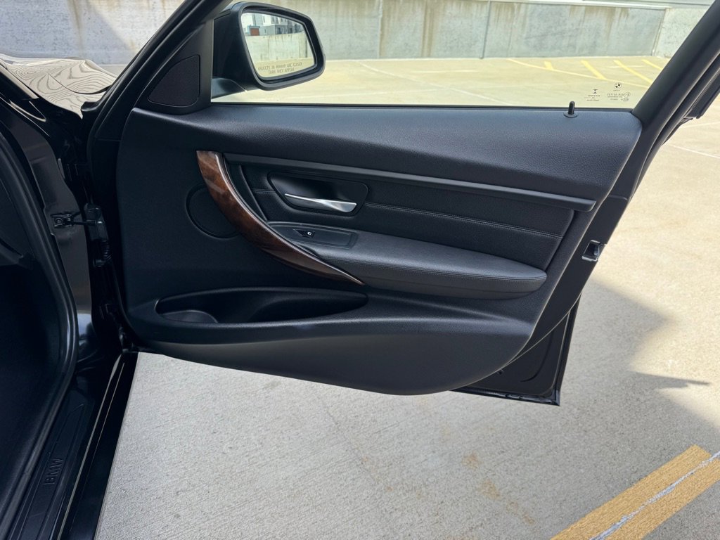 Used 2015 BMW 328i Sedan image 24