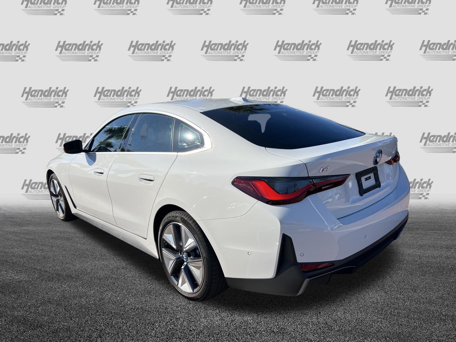 Certified 2024 BMW i4 eDrive40 w/ Premium Package RWD image 8