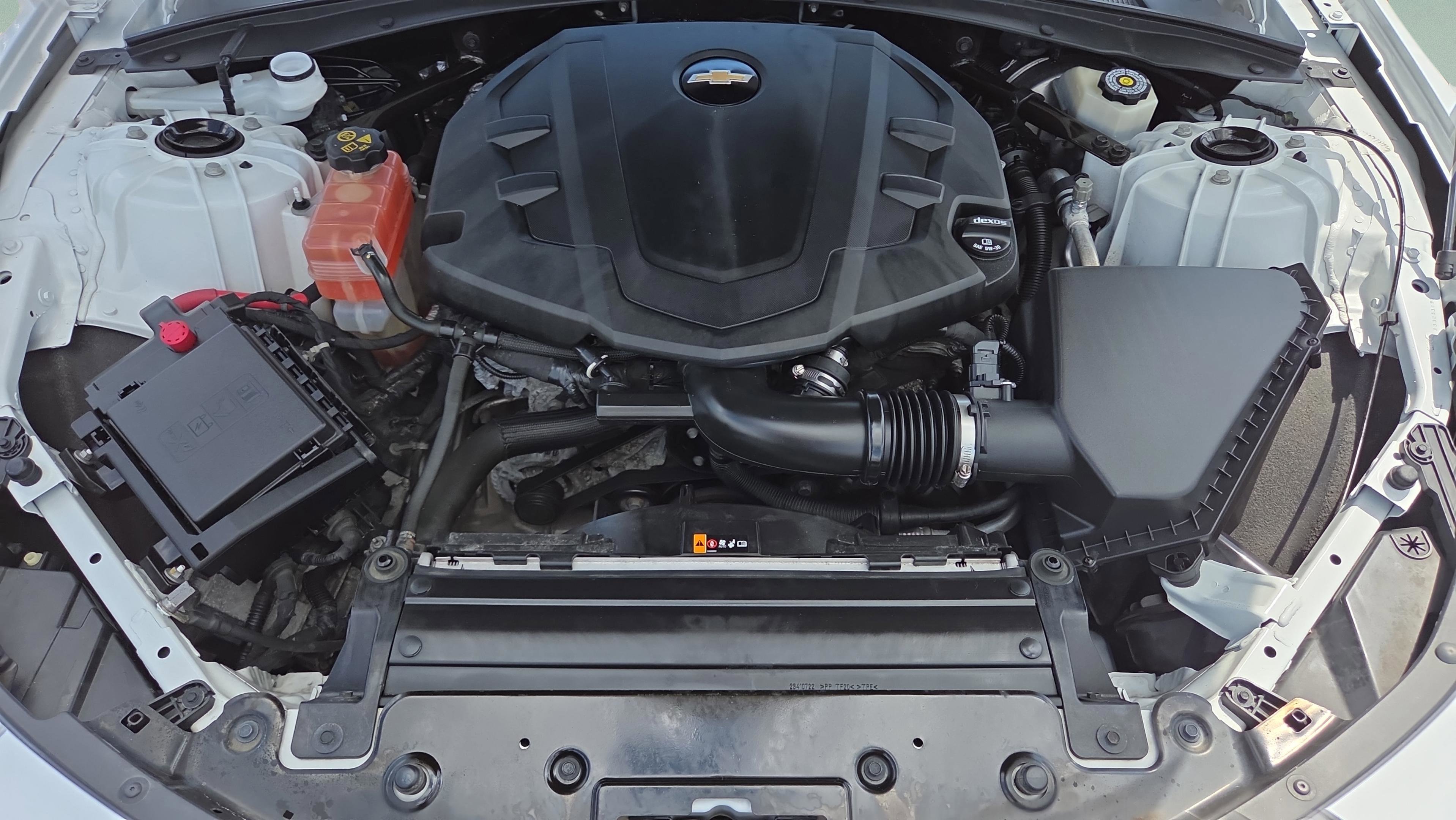 Used 2019 Chevrolet Camaro LT RWD image 17