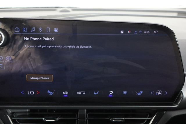 Used 2024 Chevrolet Equinox EV RS w/ LPO, Trailering Package image 35