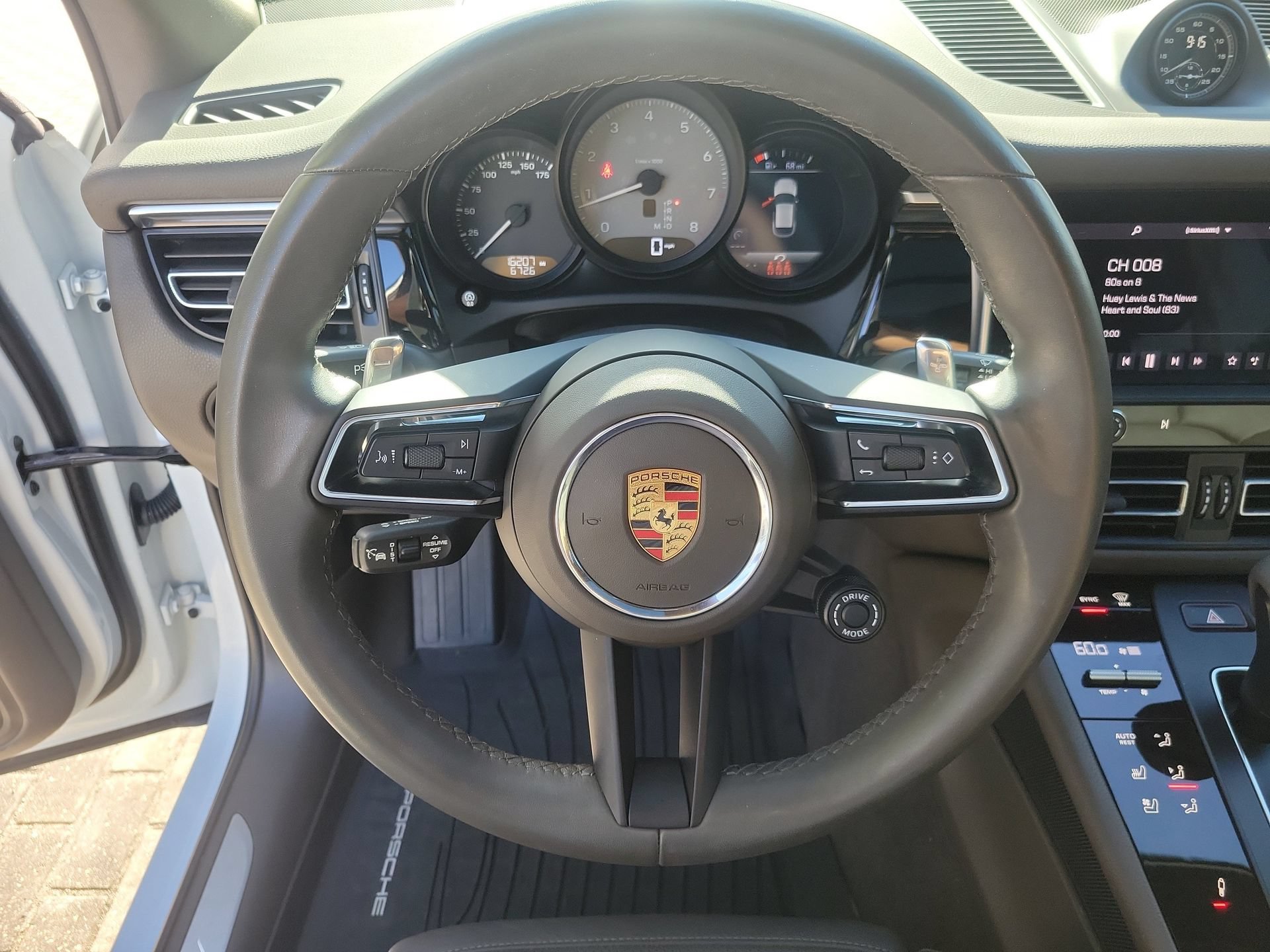 Used 2023 Porsche Macan S AWD/4WD image 27
