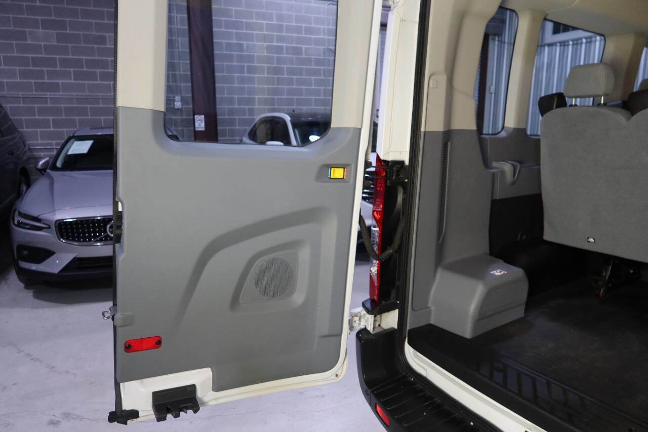 Used 2016 Ford Transit 350 XL image 23