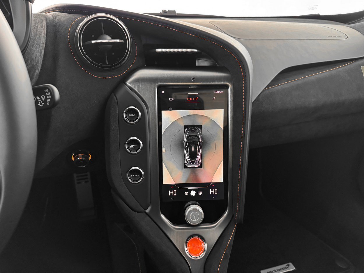 New 2026 McLaren 750S image 28