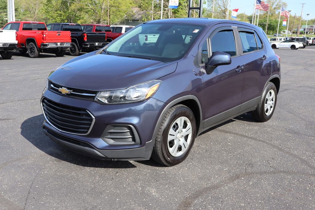 Used 2019 Chevrolet Trax LS FWD image 25
