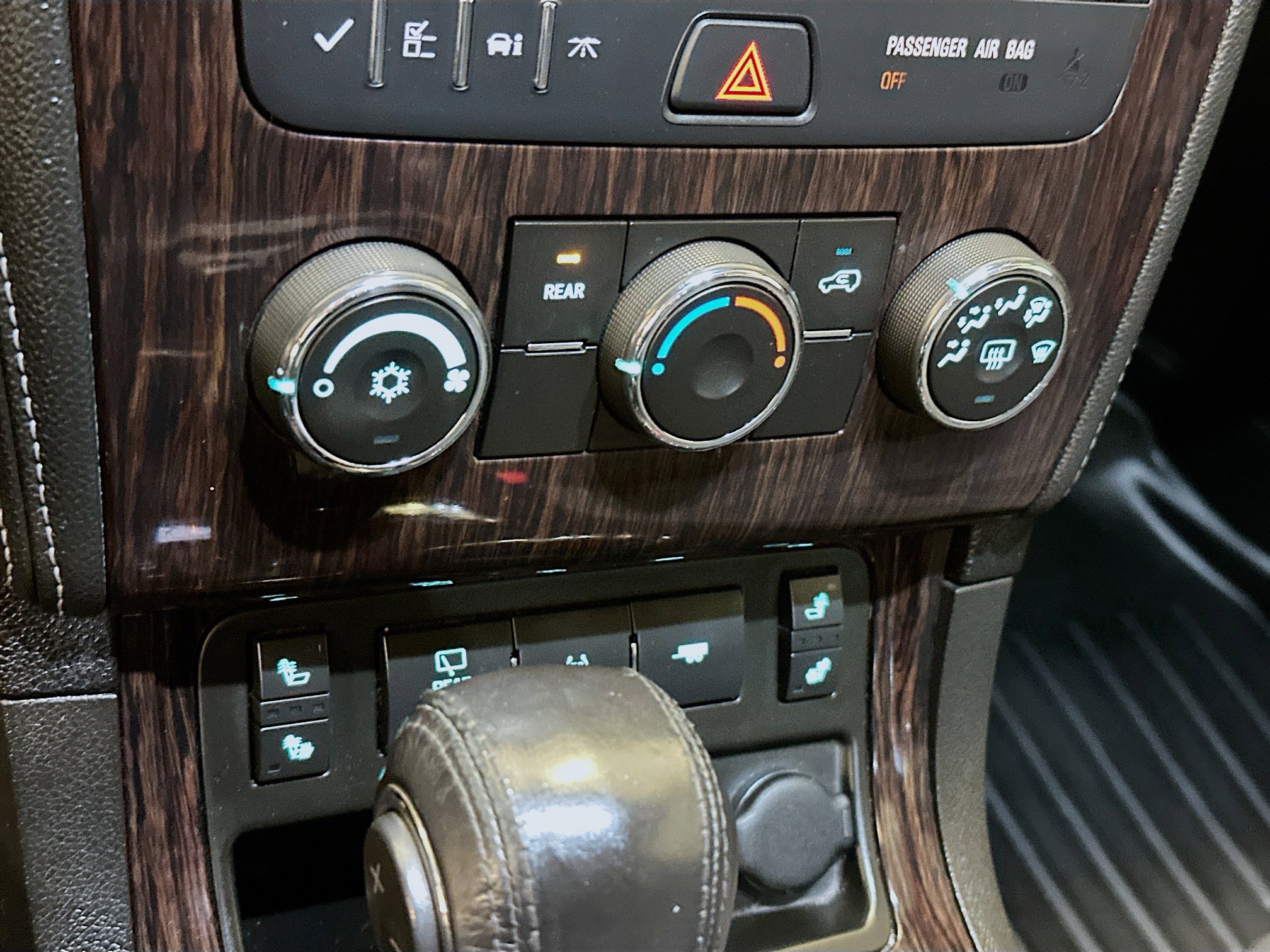 Used 2016 Chevrolet Traverse LT image 23