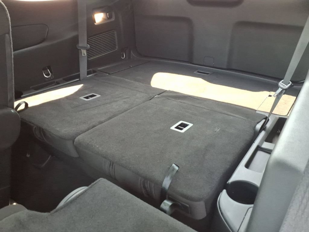 Certified 2023 Ford Explorer XLT AWD/4WD image 10