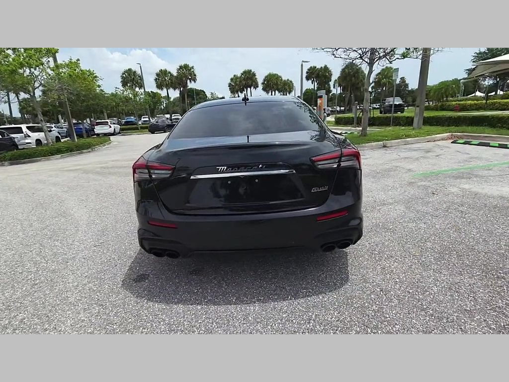 Used 2023 Maserati Ghibli Modena RWD image 43