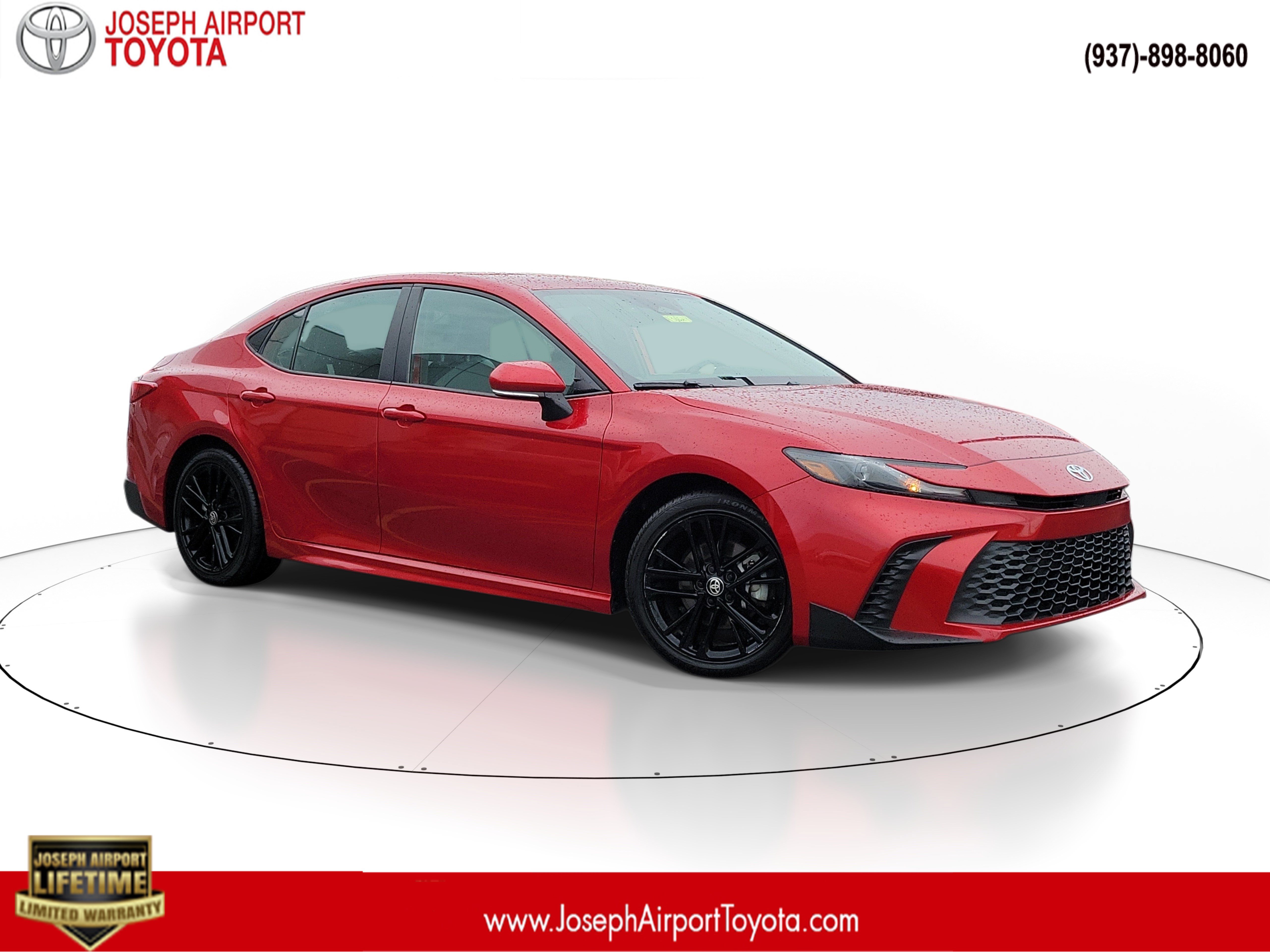 Used 2025 Toyota Camry SE