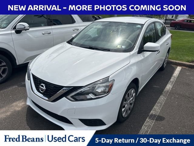 Used 2016 Nissan Sentra SV FWD image 2