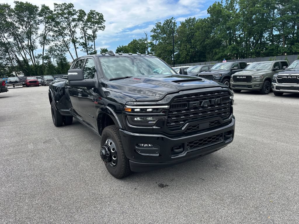 New 2026 RAM 3500 Limited AWD/4WD image 4