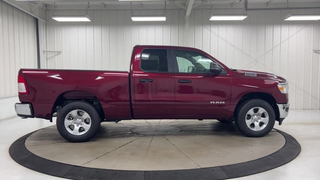 Used 2023 RAM 1500 Big Horn AWD/4WD image 9