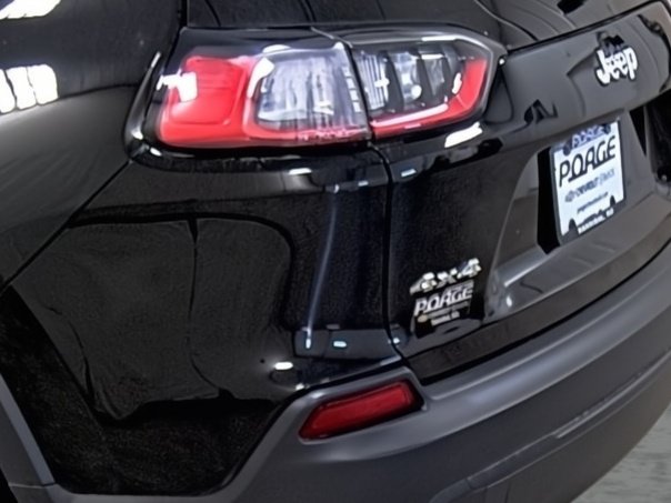 Used 2022 Jeep Cherokee Latitude Lux AWD/4WD image 10