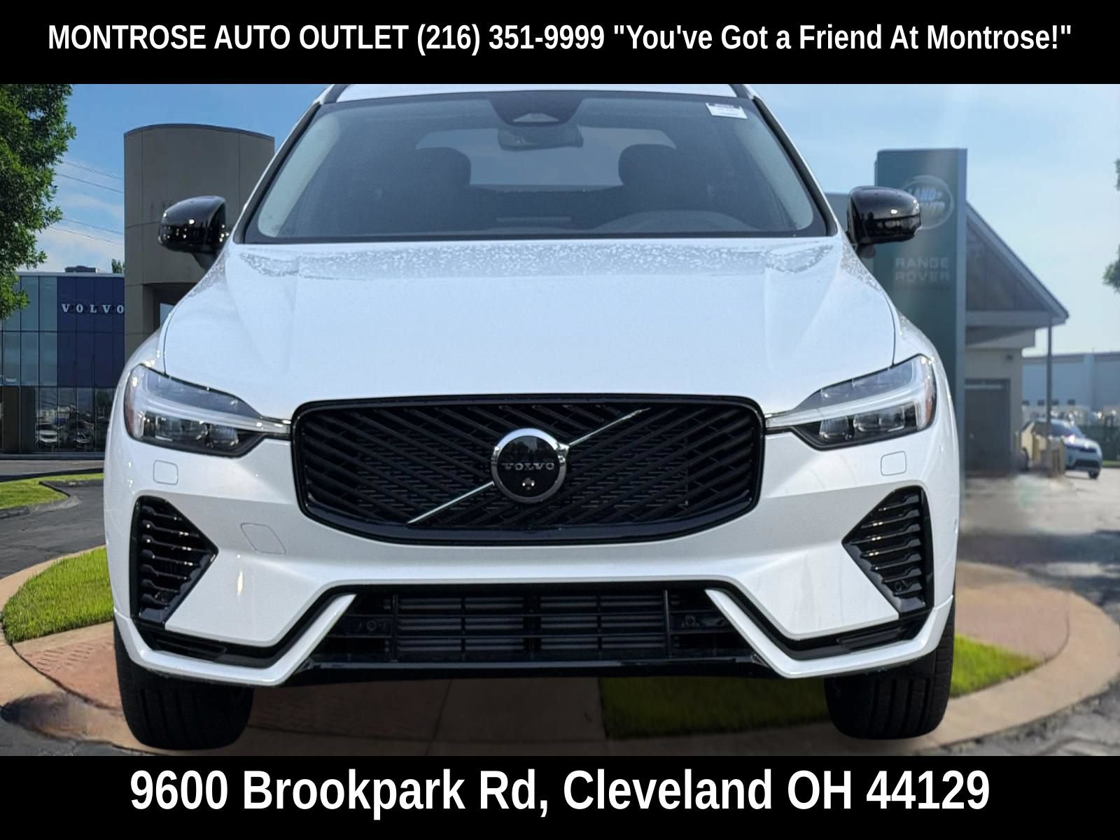 New 2026 Volvo XC60 T8 Plus w/ Climate Package PRO AWD/4WD image 9