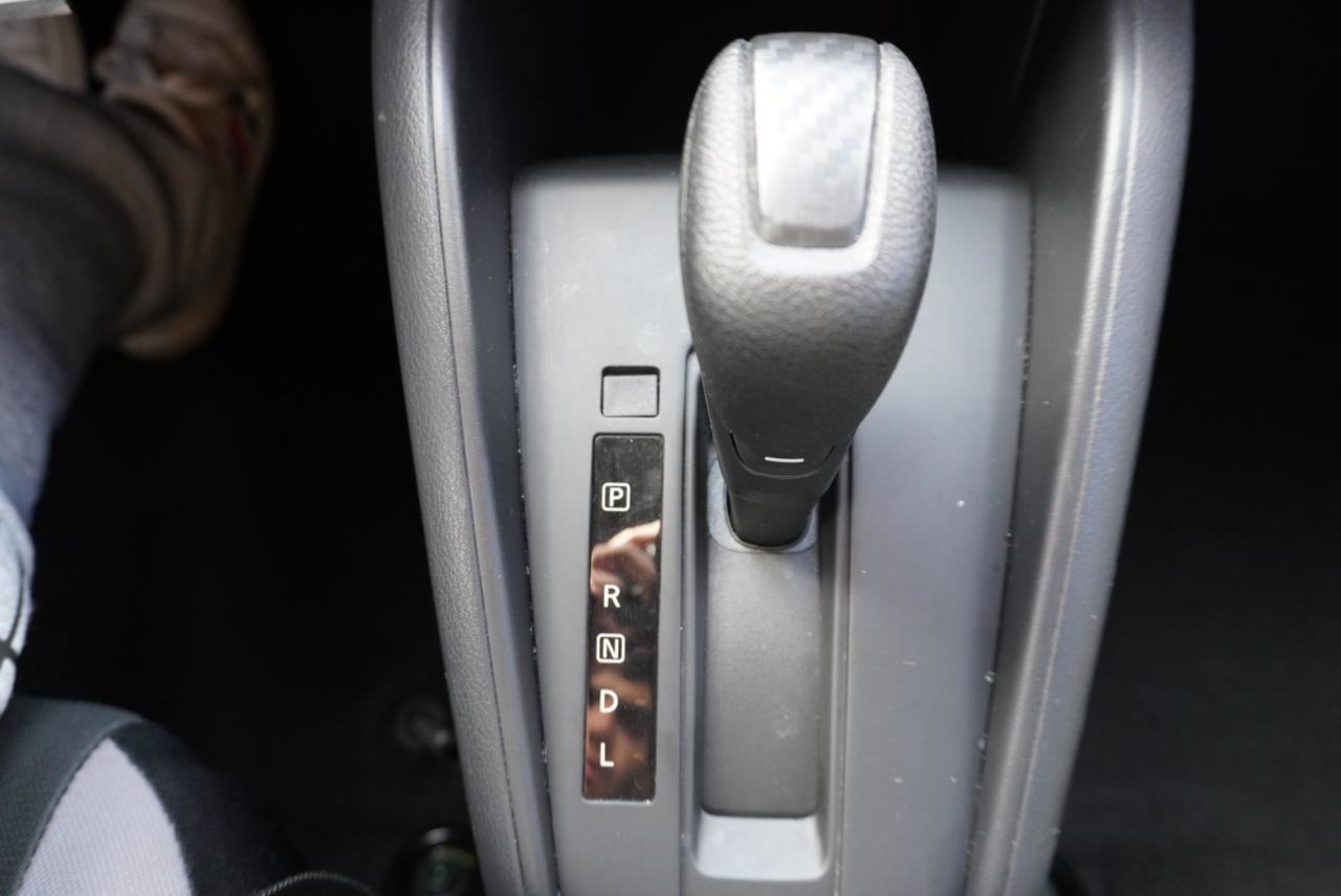 Used 2025 Nissan Versa S w/ S Plus Package image 32