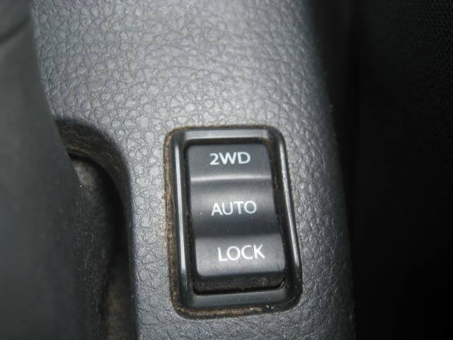 Used 2012 Suzuki SX4 Premium AWD/4WD image 24