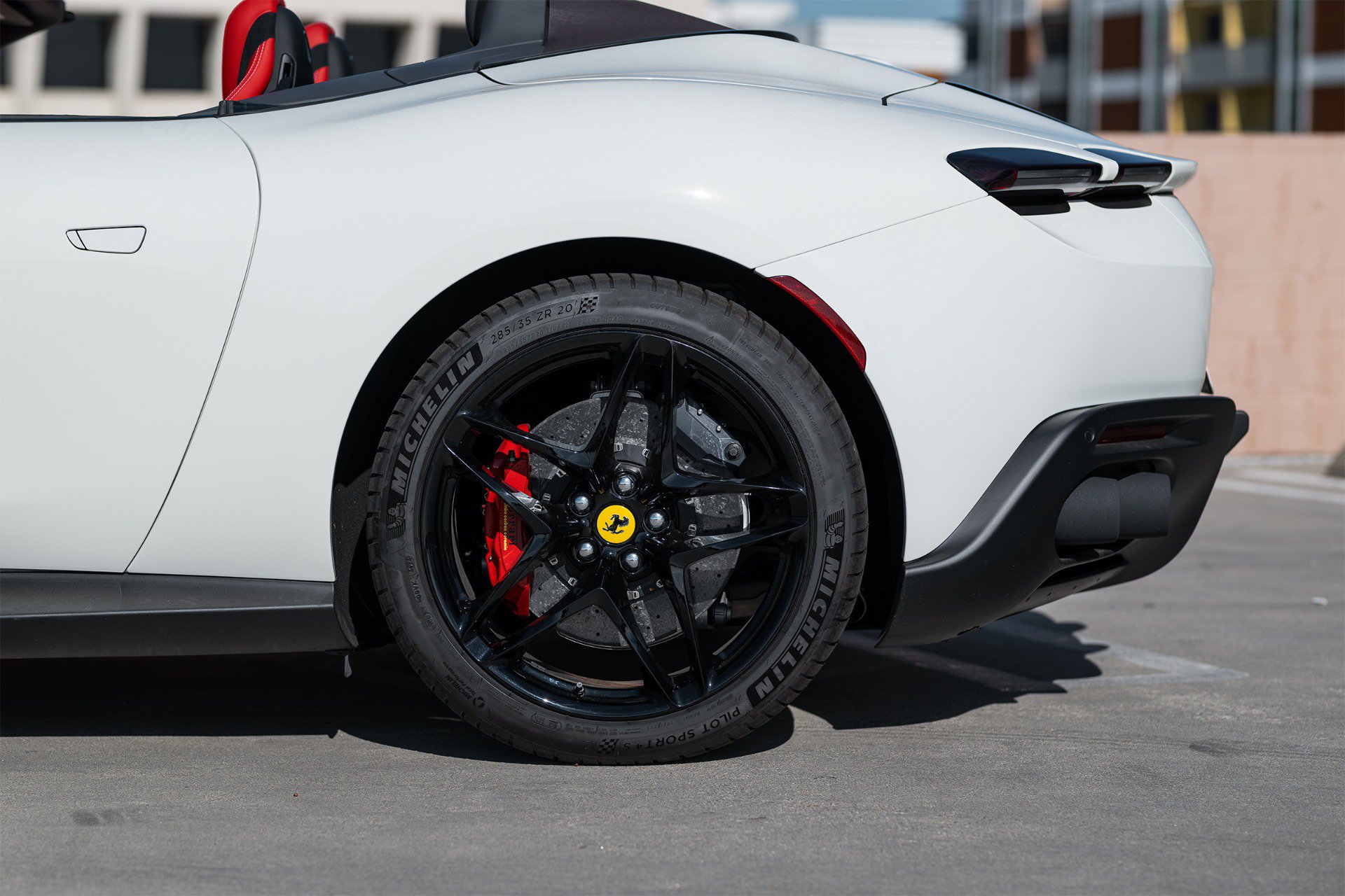Used 2025 Ferrari Roma Spider RWD image 45