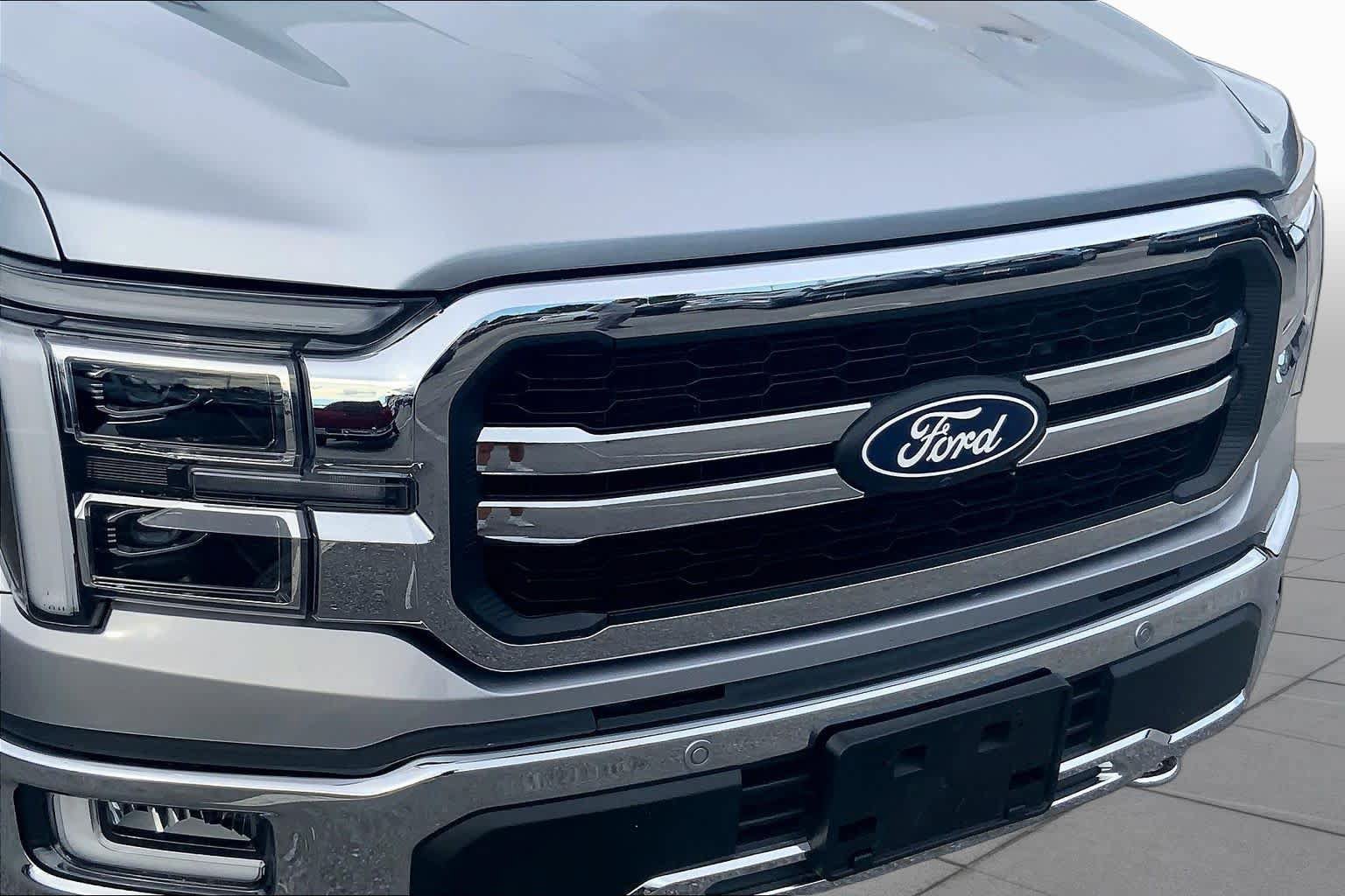 Certified 2024 Ford F150 Lariat AWD/4WD image 30