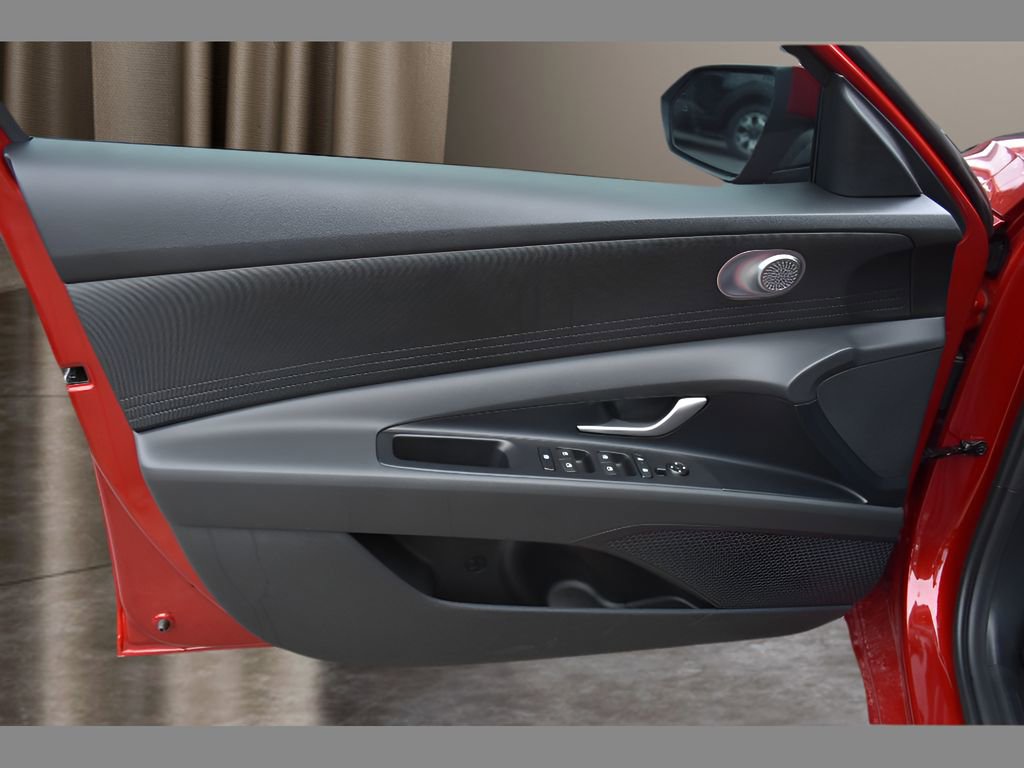 New 2026 Hyundai Elantra SE image 16