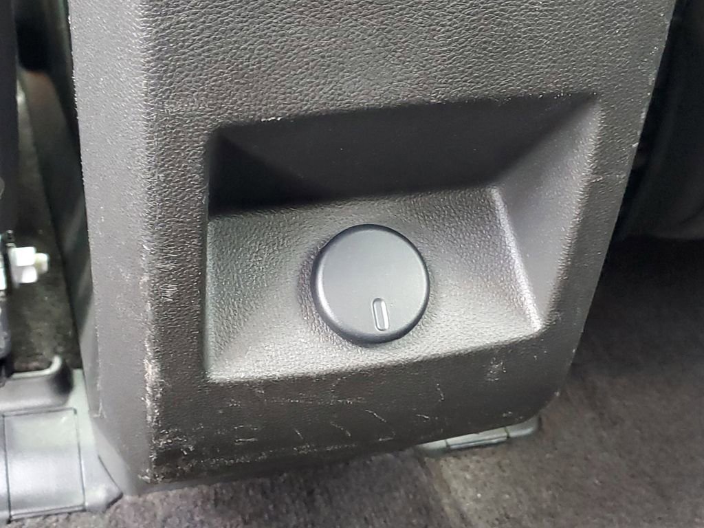 Used 2016 GMC Terrain SLT w/ Open Road Package AWD/4WD image 27