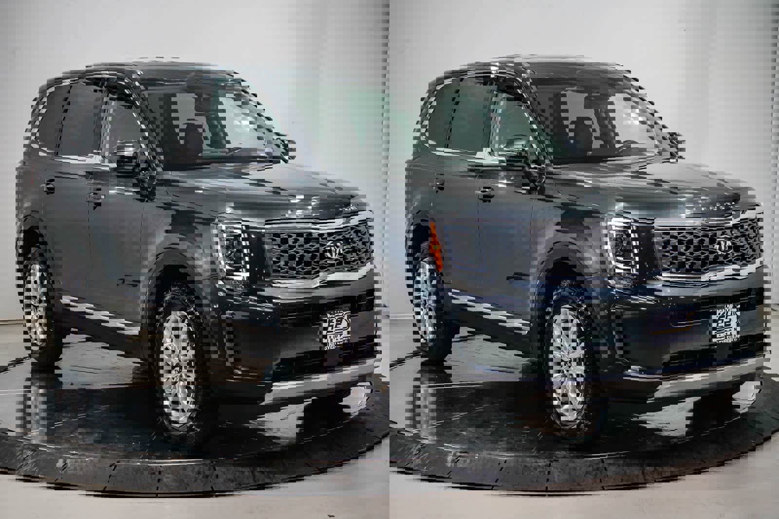 Used 2021 Kia Telluride LX image 5