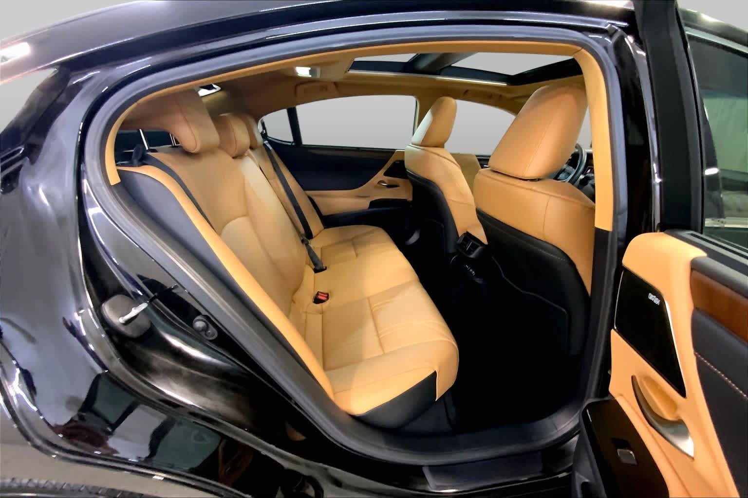 Used 2024 Lexus ES 350 Ultra Luxury FWD image 19