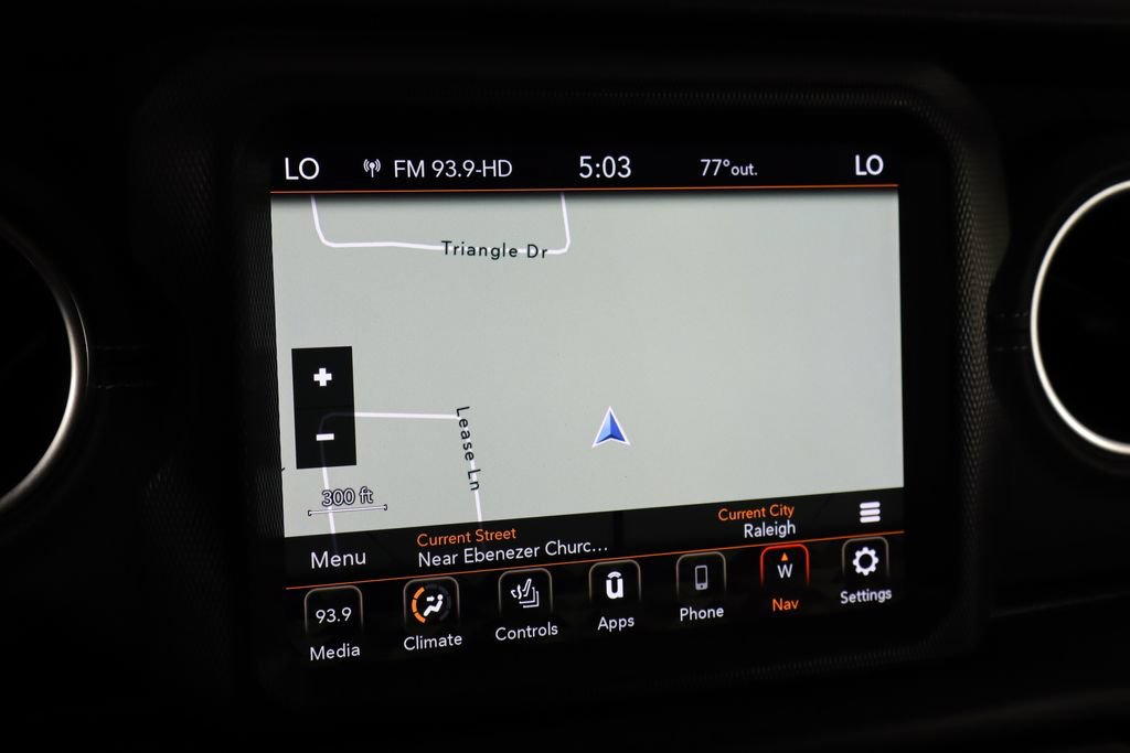Used 2023 Jeep Wrangler Unlimited Sahara w/ Cold Weather Group AWD/4WD image 36
