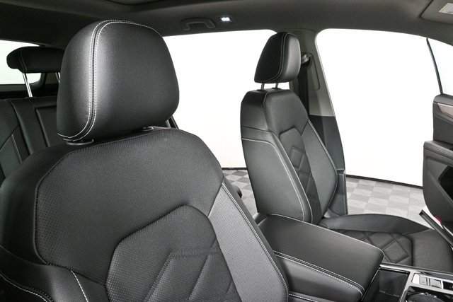 New 2026 Volkswagen Atlas SE image 23