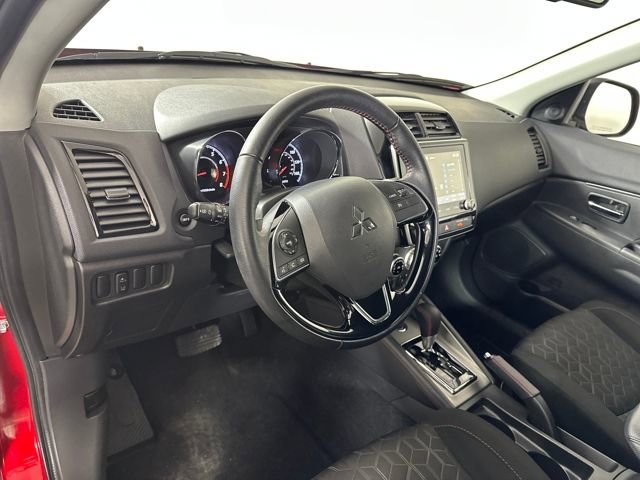 Used 2024 Mitsubishi Outlander Sport LE image 13