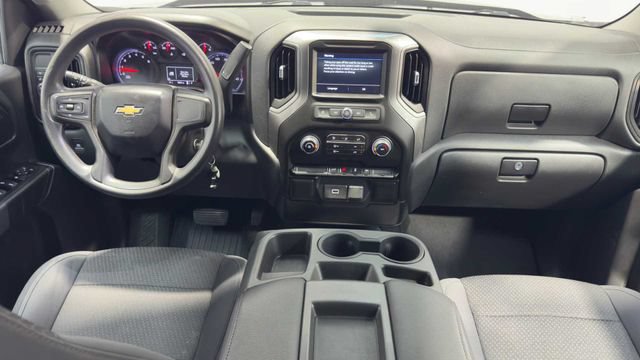 Used 2019 Chevrolet Silverado 1500 Custom w/ Custom Value Package RWD image 17