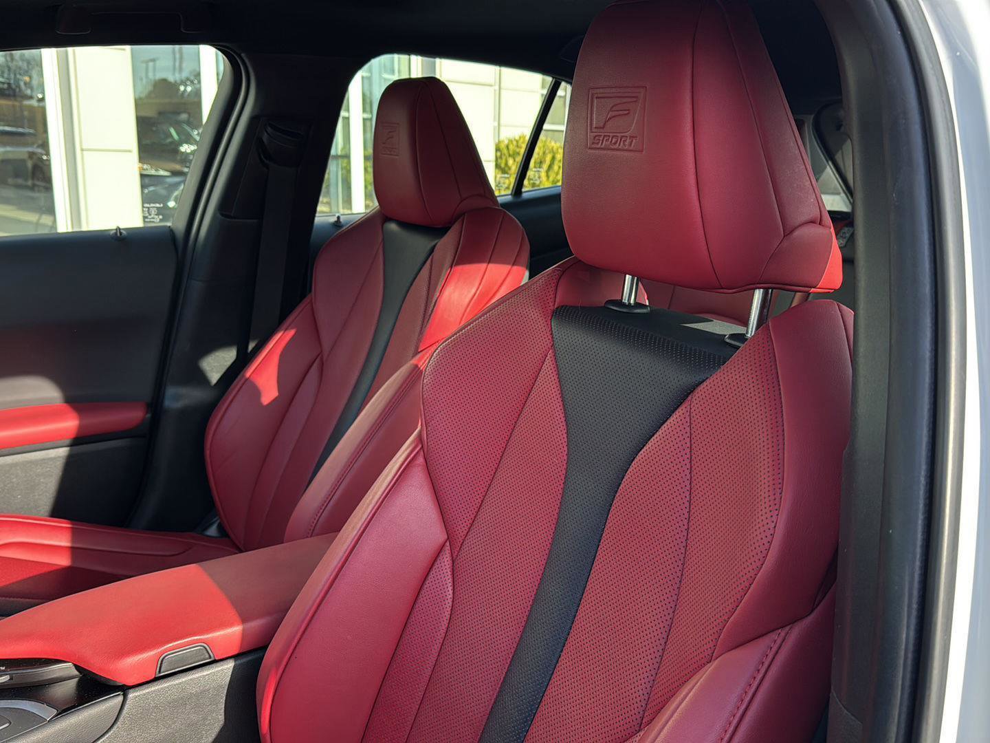 Used 2021 Lexus UX 200 F Sport w/ Accessory Package (Z2) image 26