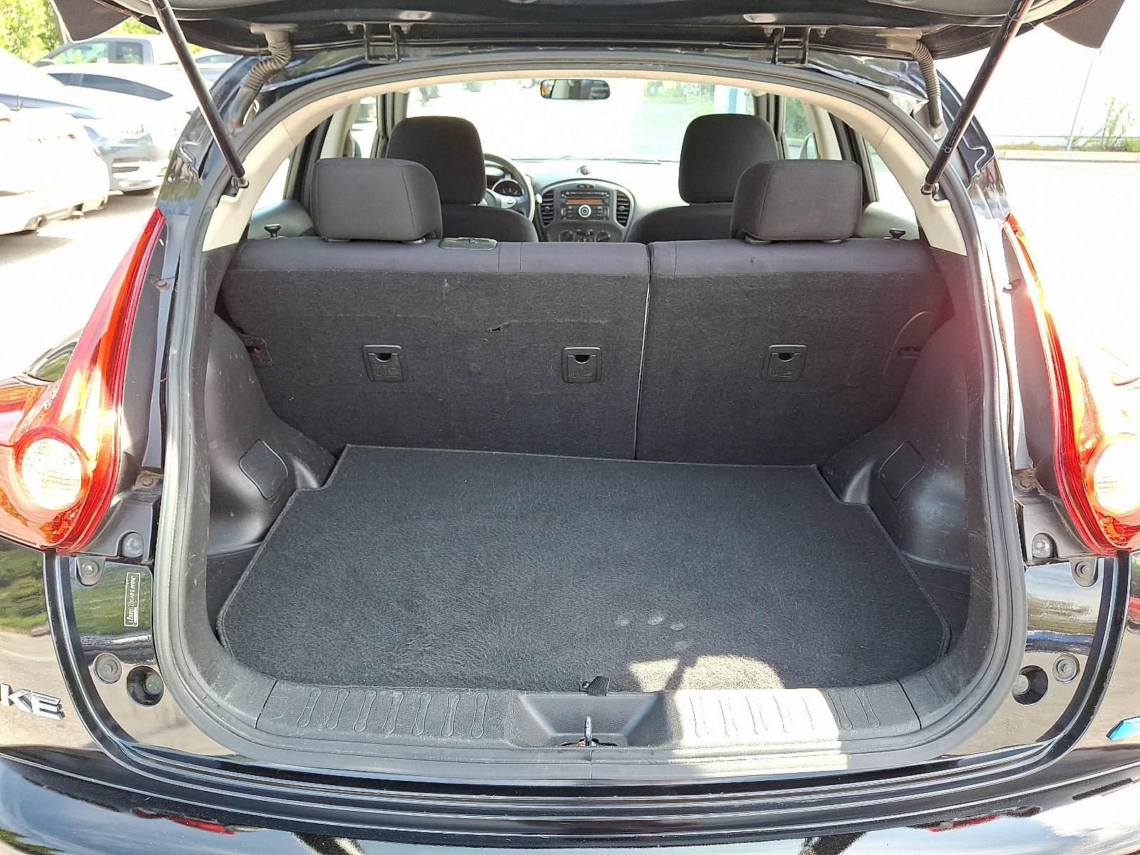 Used 2012 Nissan Juke S image 28