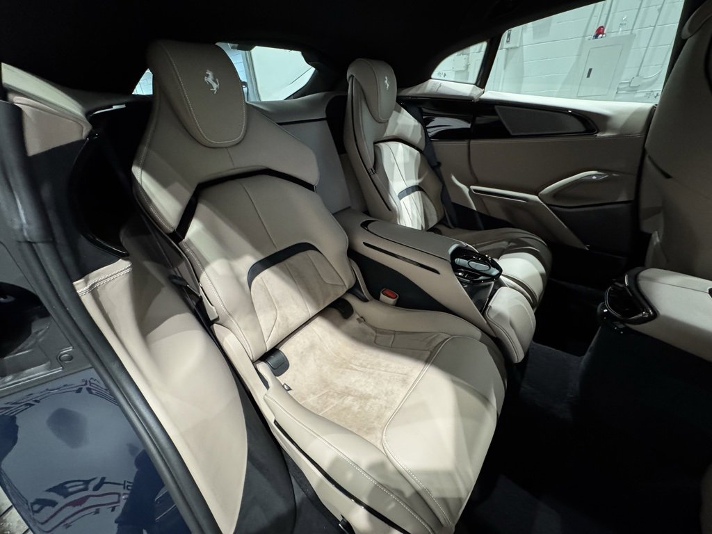 Used 2024 Ferrari Purosangue image 52