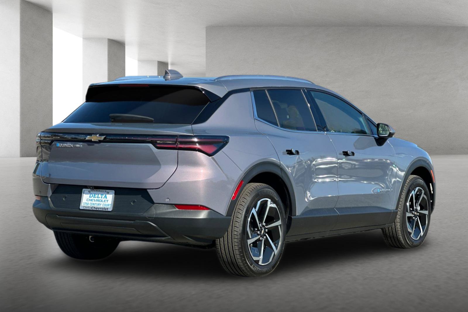 New 2026 Chevrolet Equinox EV LT AWD/4WD image 4