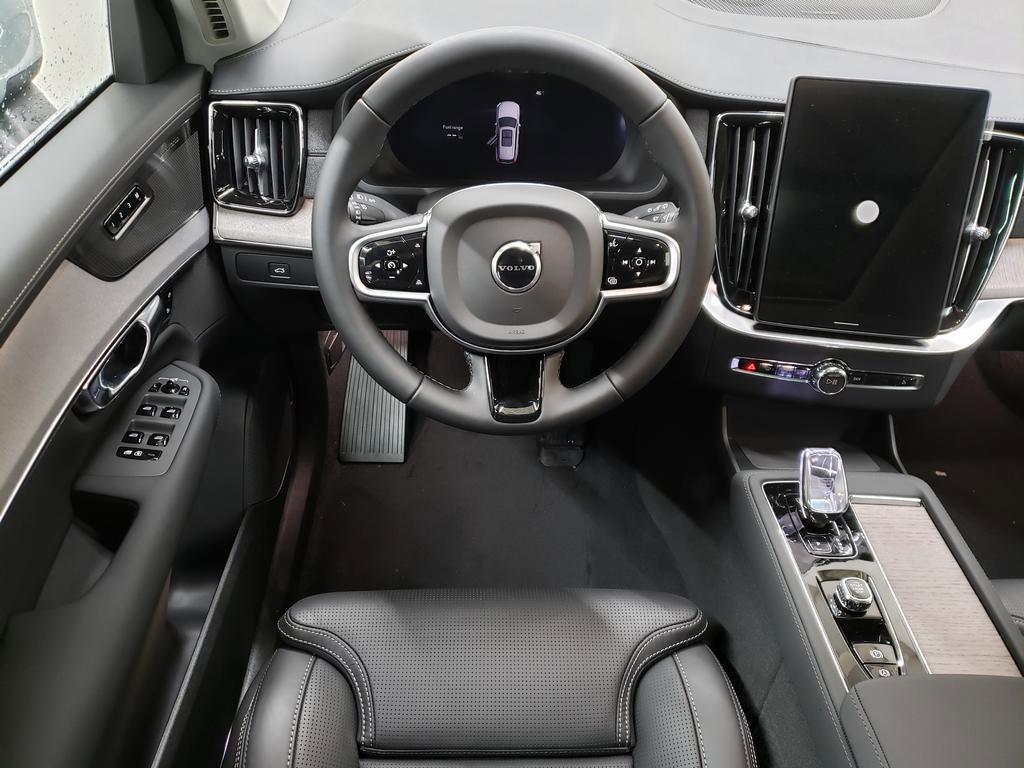 New 2026 Volvo XC90 B6 Ultra w/ Protection Package AWD/4WD image 10