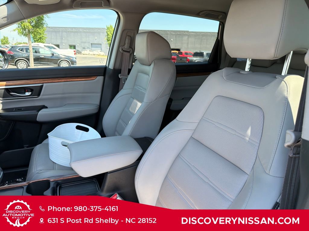 Used 2021 Honda CR-V Touring image 14