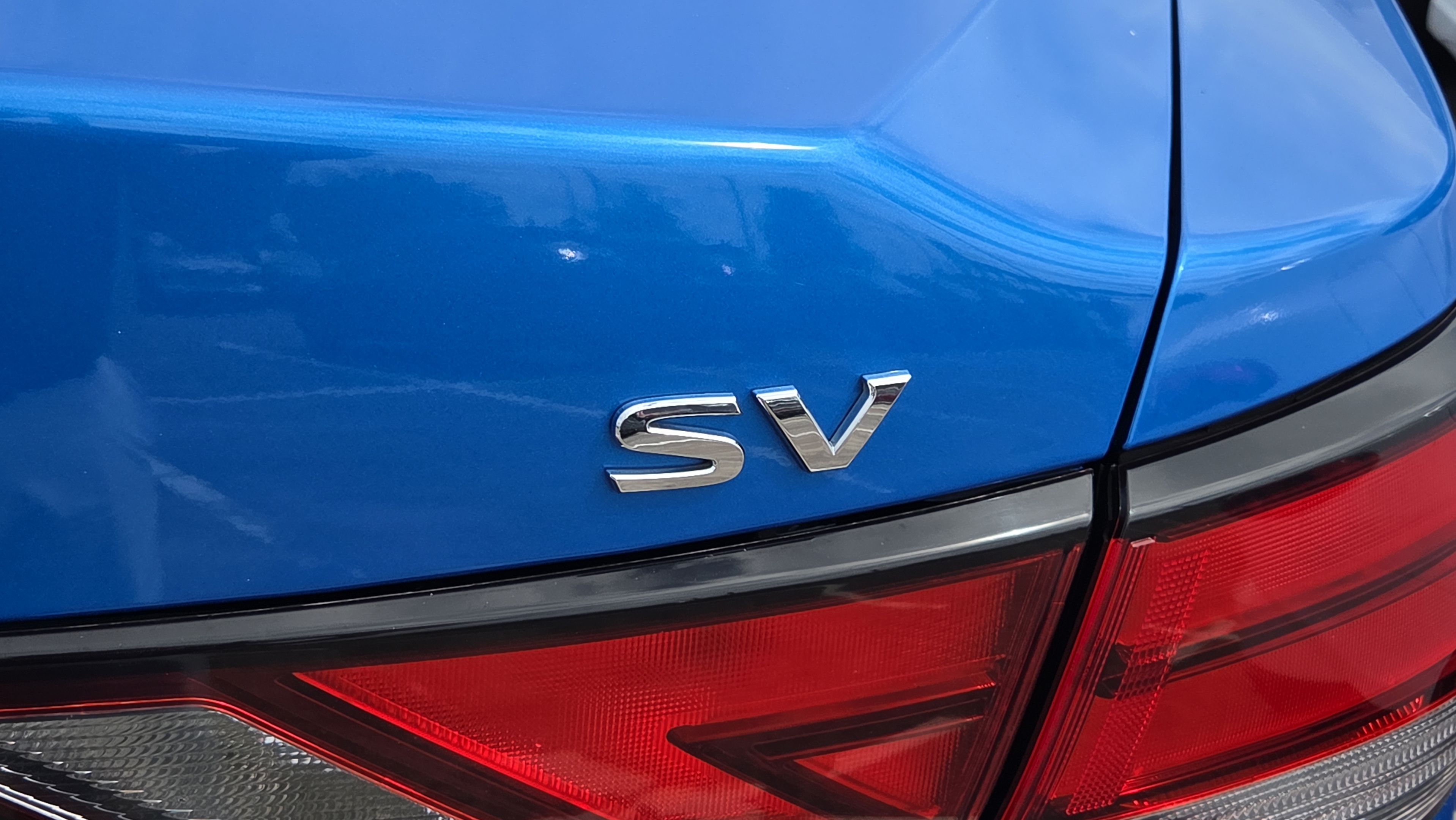 Used 2021 Nissan Sentra SV FWD image 6
