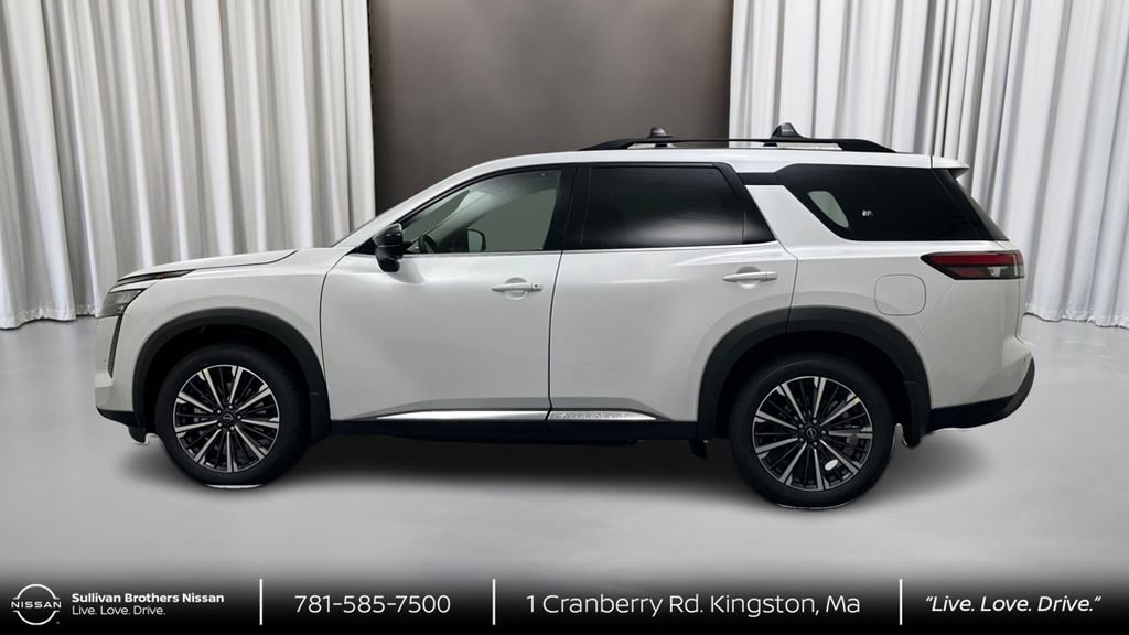 New 2026 Nissan Pathfinder Platinum w/ Cargo Package AWD/4WD image 8