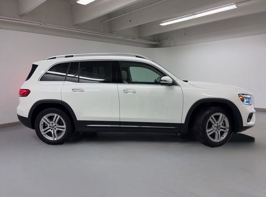 Certified 2022 Mercedes-Benz GLB 250 4MATIC image 6