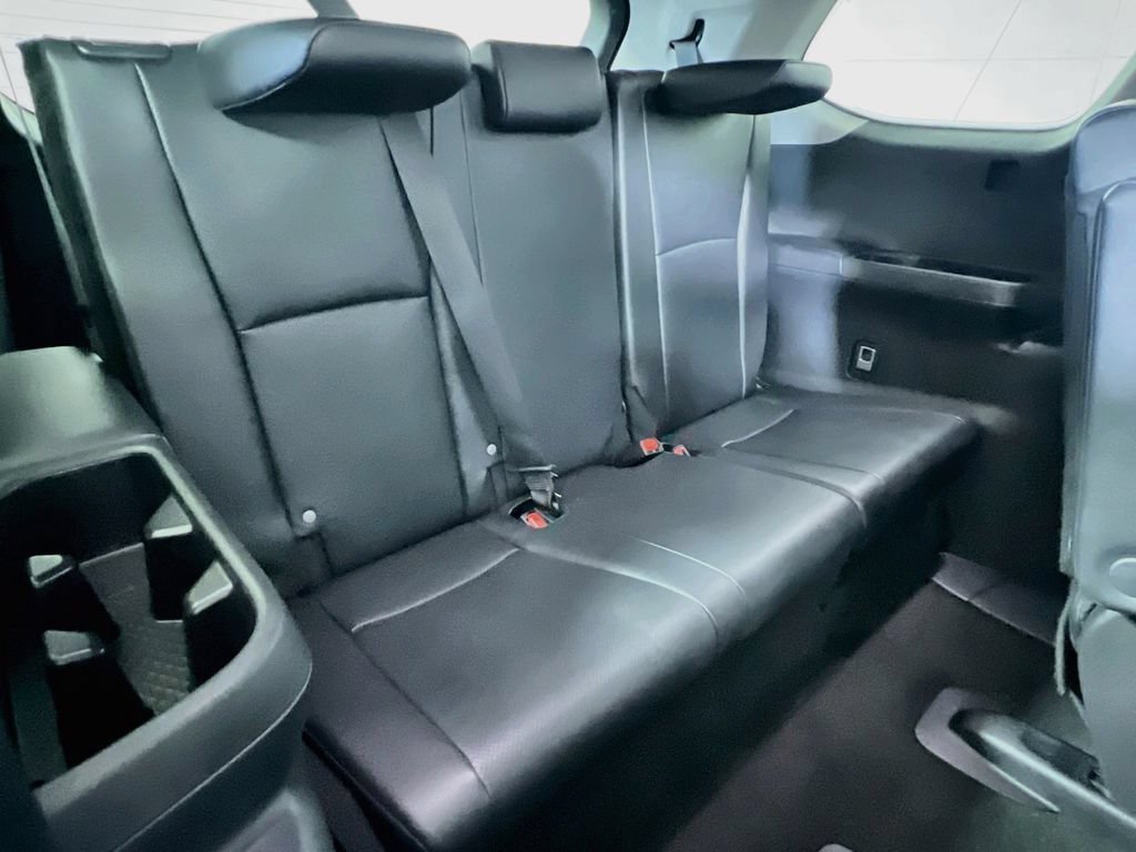 Certified 2025 Toyota Grand Highlander AWD image 23