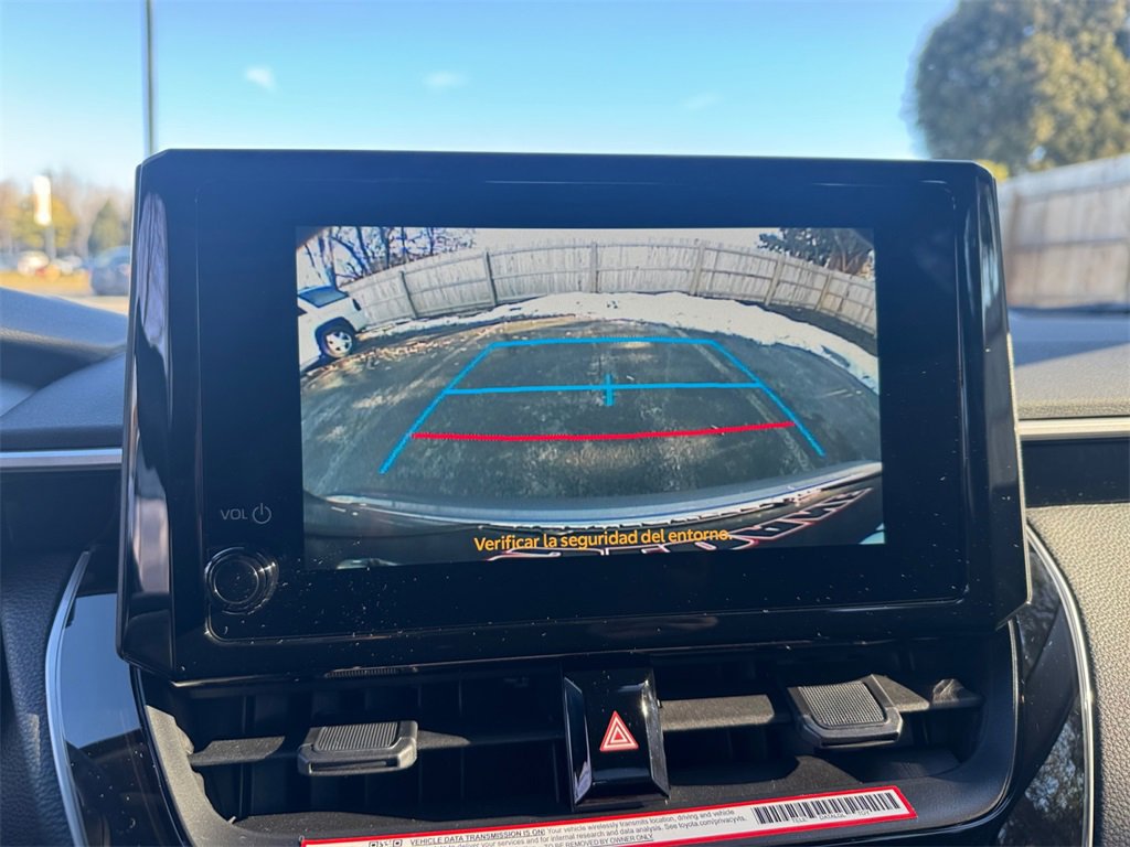 Used 2025 Toyota Corolla LE image 20