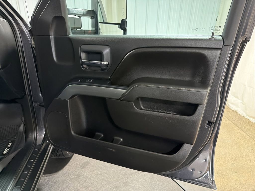 Used 2016 Chevrolet Silverado 2500 LT AWD/4WD image 20