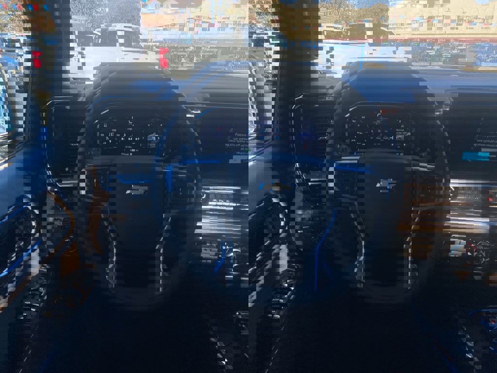 New 2026 Chevrolet Silverado 1500 LTZ w/ LTZ Premium Package image 4