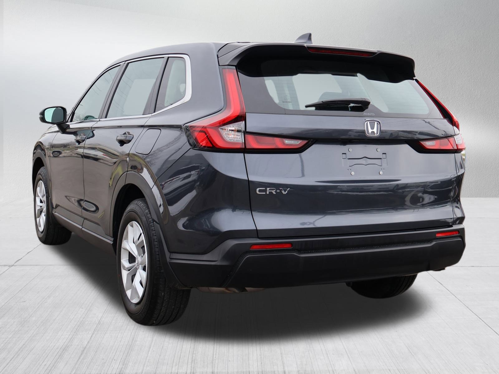 Used 2024 Honda CR-V LX image 5