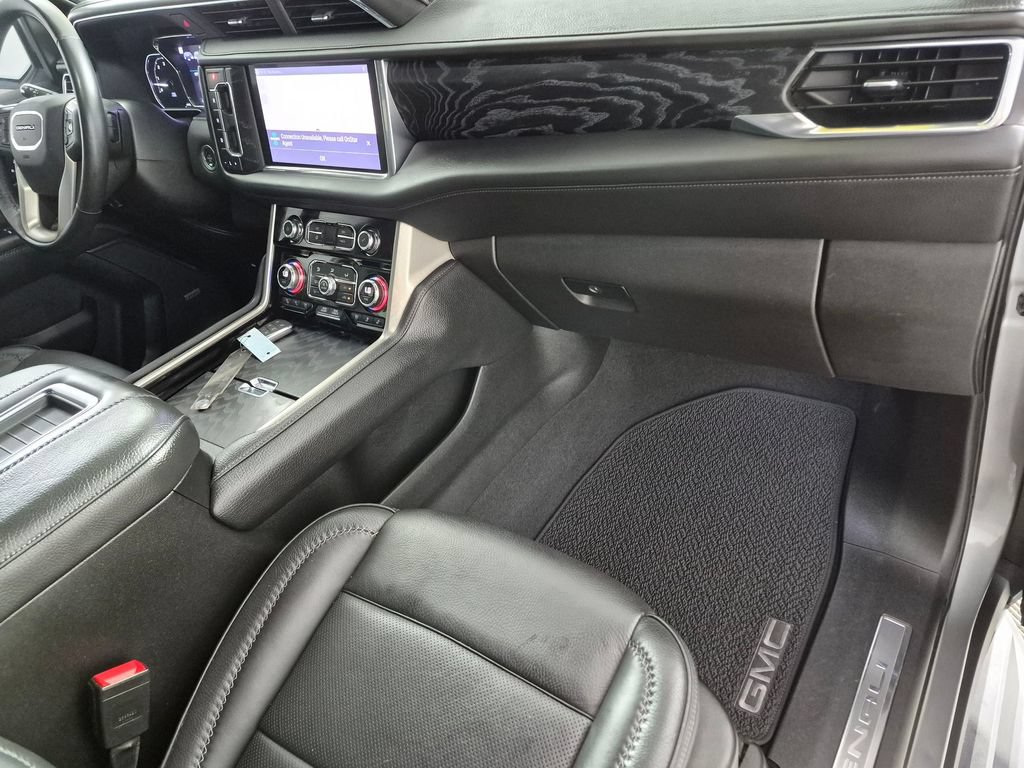 Used 2021 GMC Yukon Denali RWD image 30