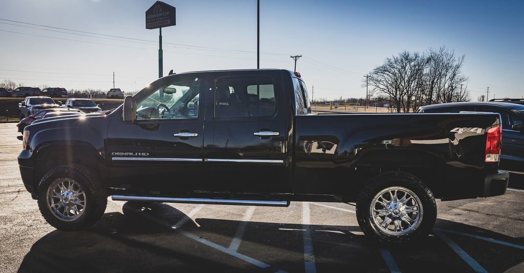 Used 2012 GMC Sierra 2500 Denali image 17