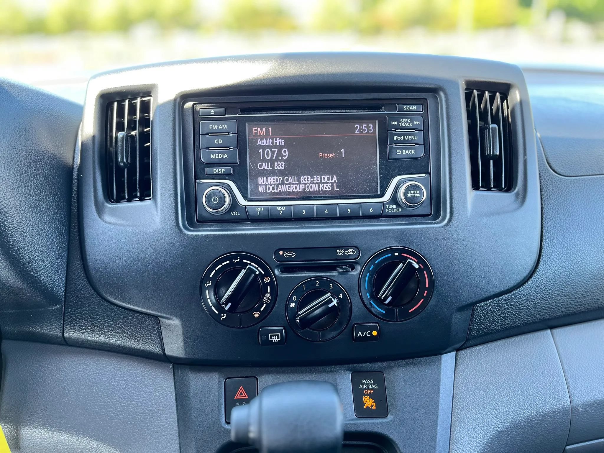 Used 2019 Nissan NV200 S w/ Back Door Glass Package FWD image 18